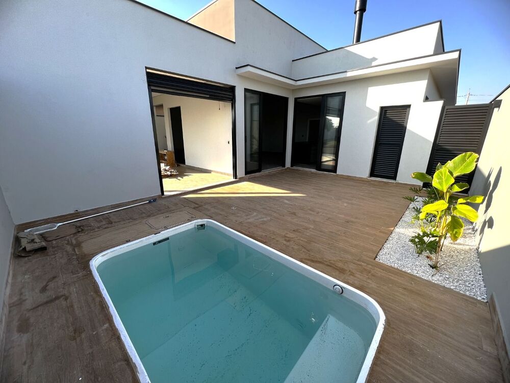 Casa de Condomínio à venda com 3 quartos, 150m² - Foto 1