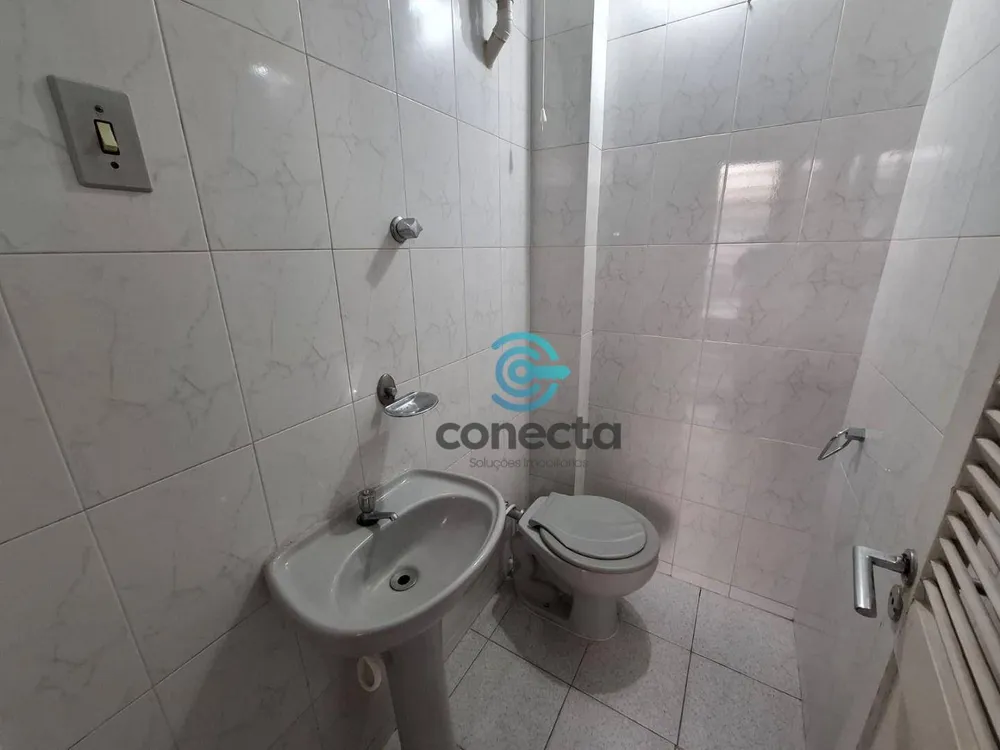 Casa, 4 quartos, 240 m² - Foto 20