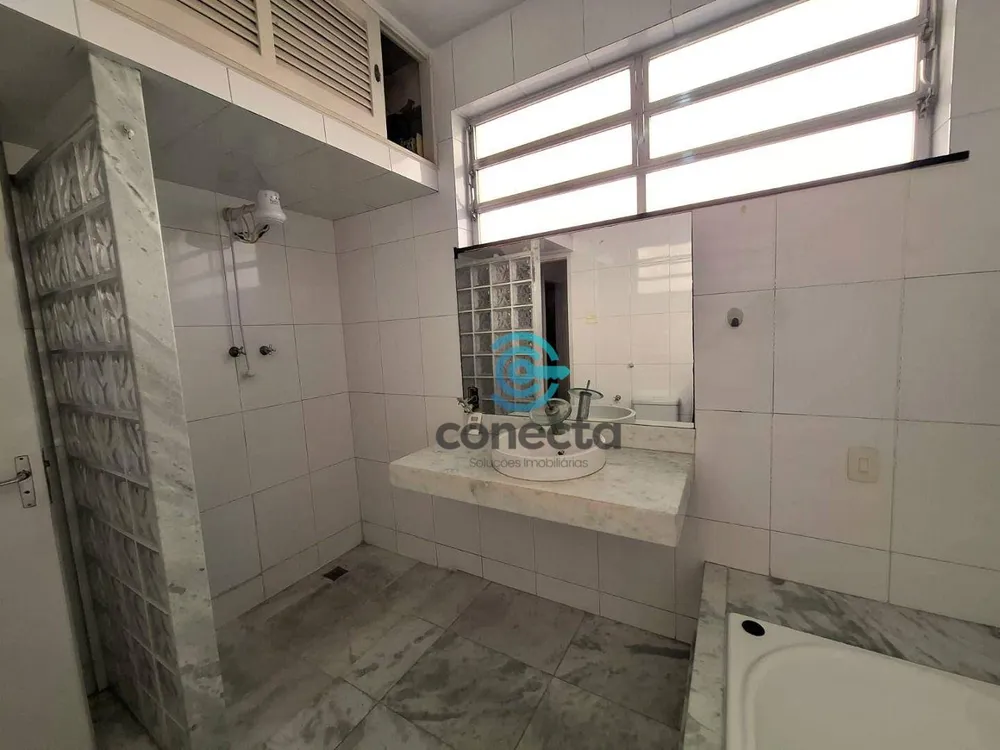Casa, 4 quartos, 240 m² - Foto 21