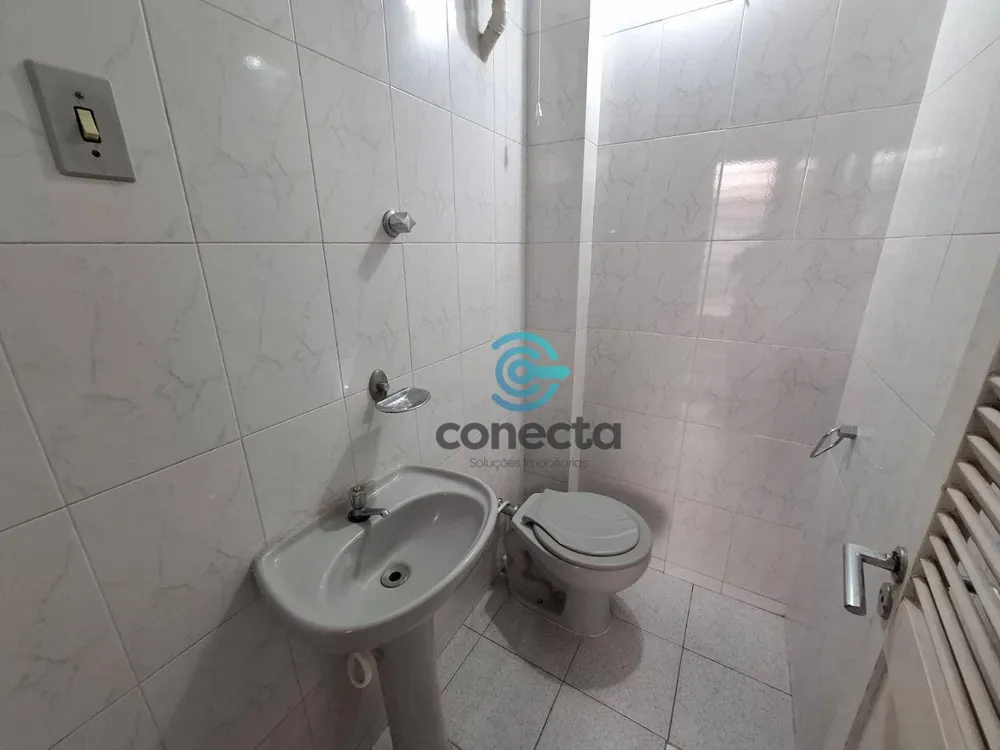 Casa, 4 quartos, 240 m² - Foto 23