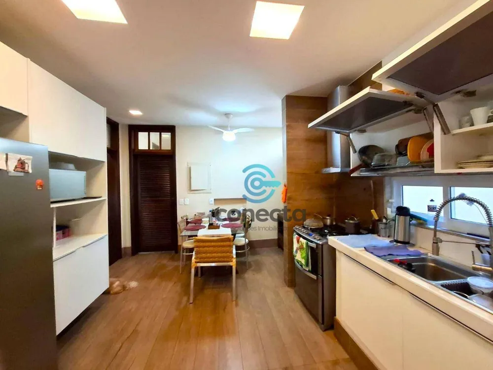 Casa, 4 quartos, 328 m² - Foto 31