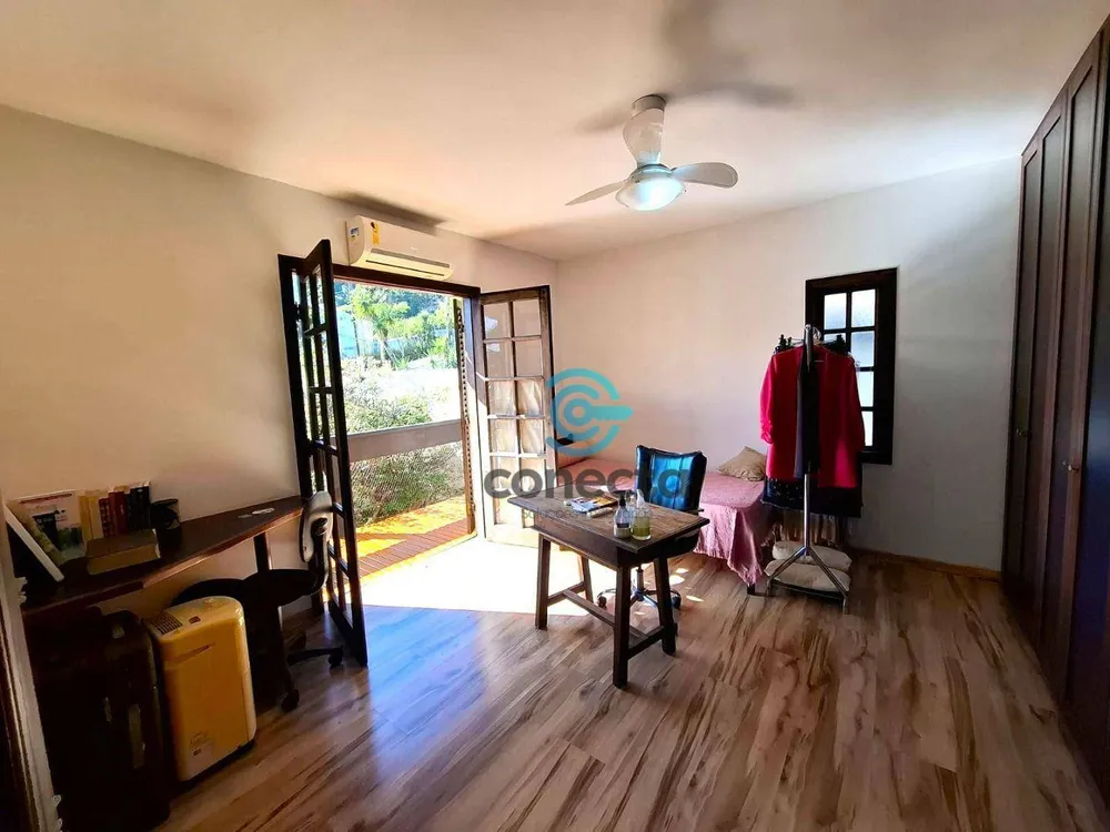 Casa, 4 quartos, 328 m² - Foto 29