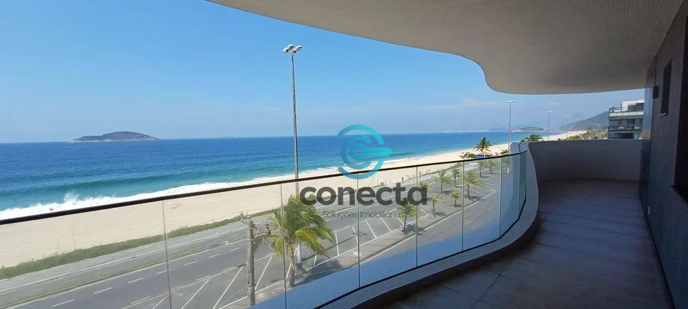 Apartamento, 3 quartos, 130 m² - Foto 1