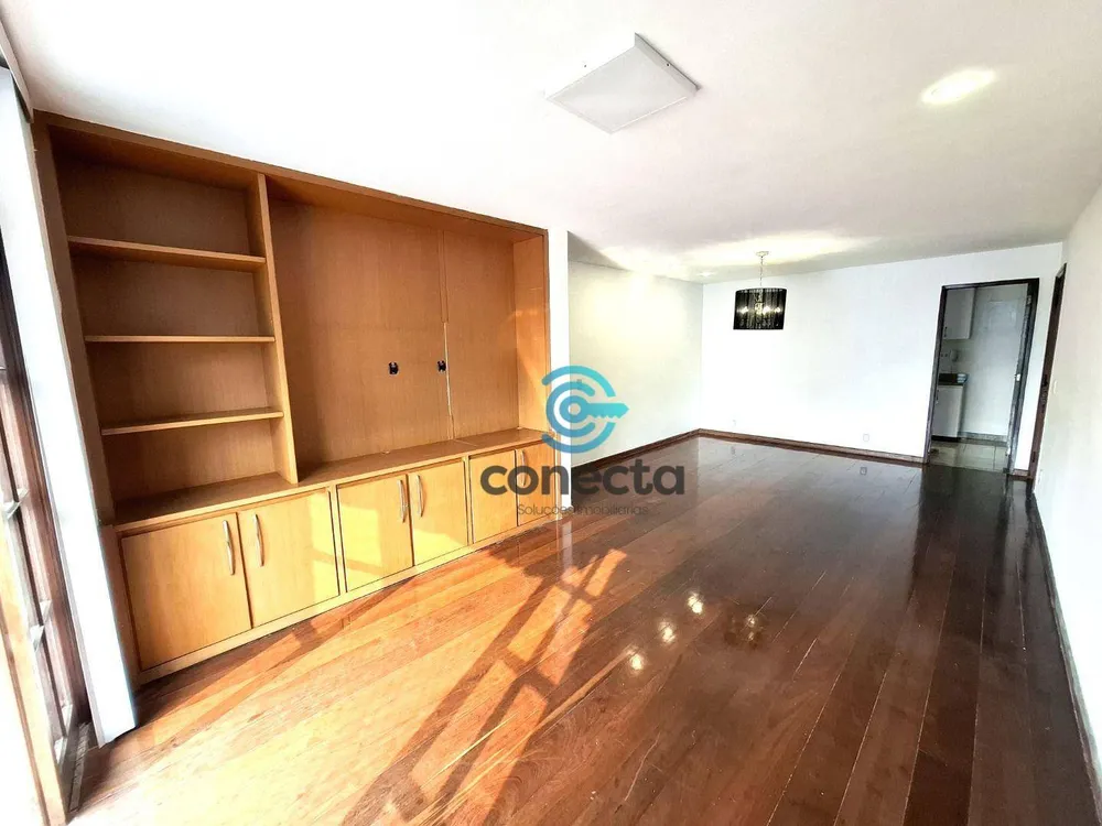 Apartamento, 3 quartos, 157 m² - Foto 1