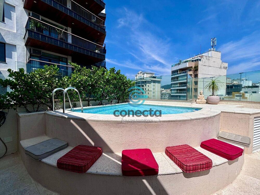 Cobertura à venda com 4 quartos, 300m² - Foto 7