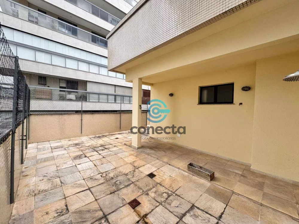 Cobertura, 3 quartos, 215 m² - Foto 3