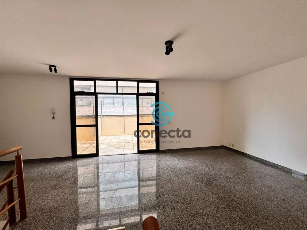 Cobertura, 3 quartos, 215 m² - Foto 9