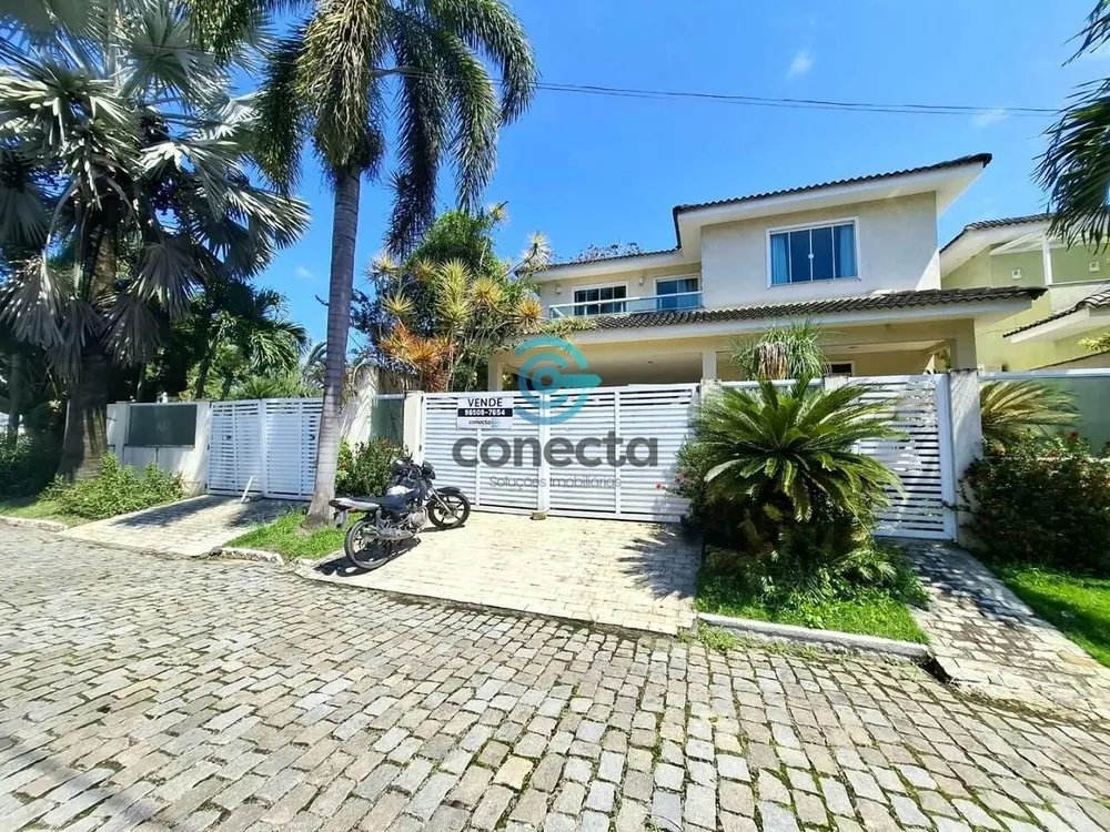 Casa, 3 quartos, 218 m² - Foto 2