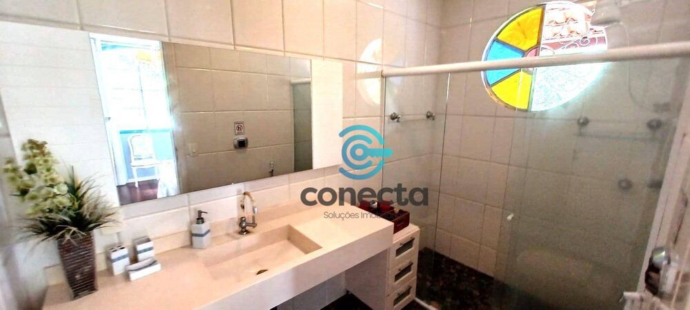Sítio à venda com 6 quartos, 328m² - Foto 1