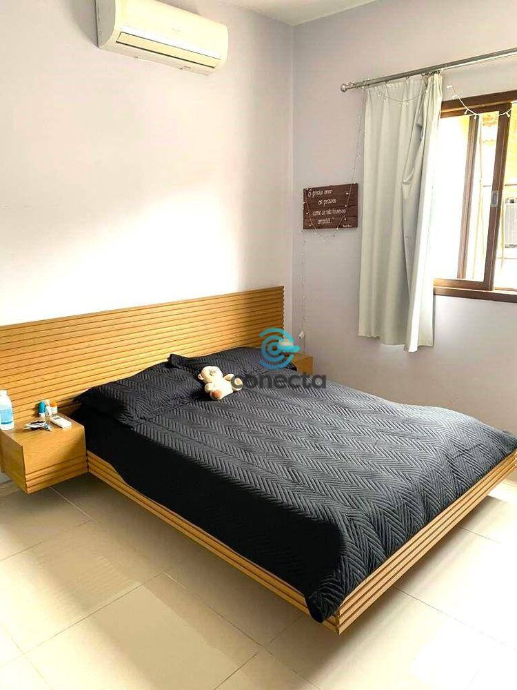 Casa, 4 quartos, 250 m² - Foto 4