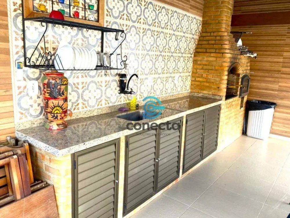 Casa, 4 quartos, 250 m² - Foto 17