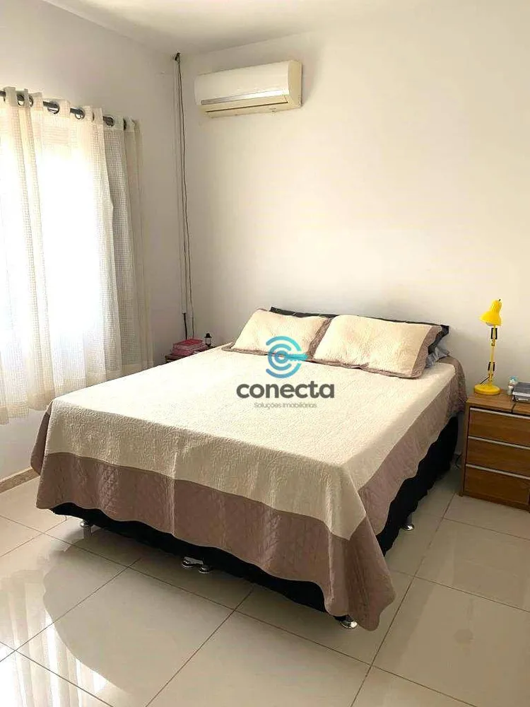 Casa, 4 quartos, 250 m² - Foto 18