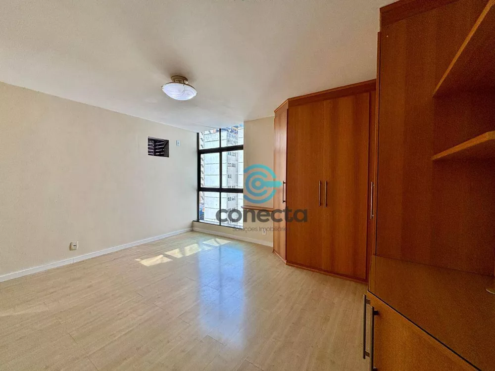 Apartamento, 3 quartos, 140 m² - Foto 10