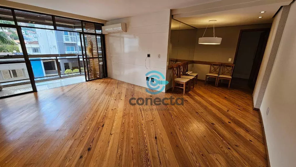 Apartamento, 3 quartos, 140 m² - Foto 1