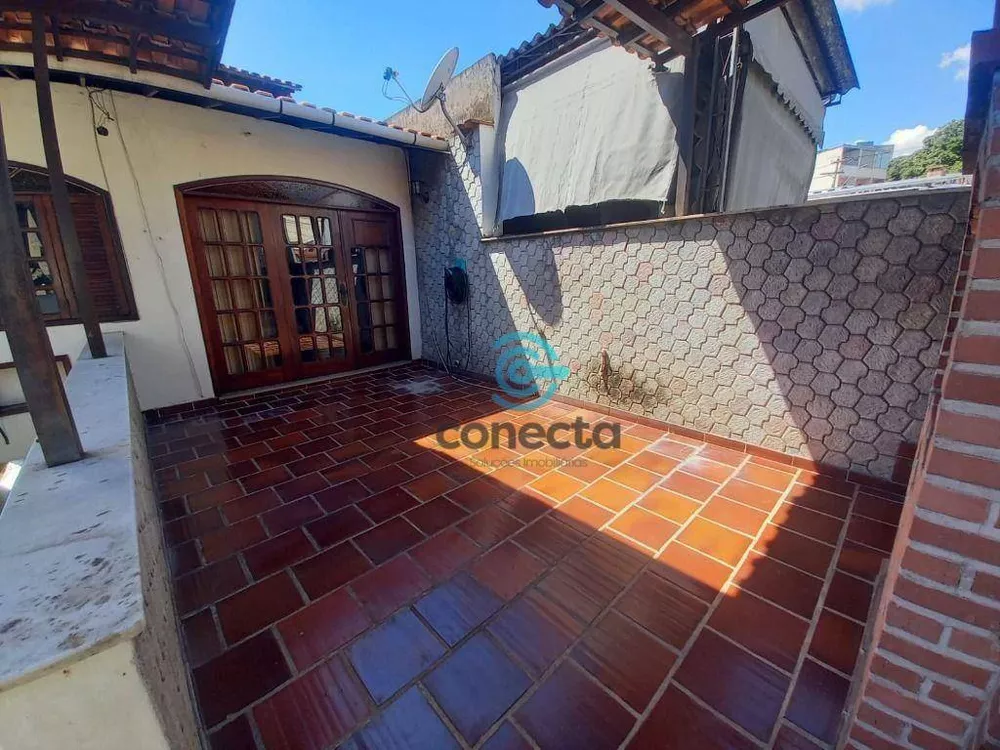 Casa, 4 quartos, 240 m² - Foto 10