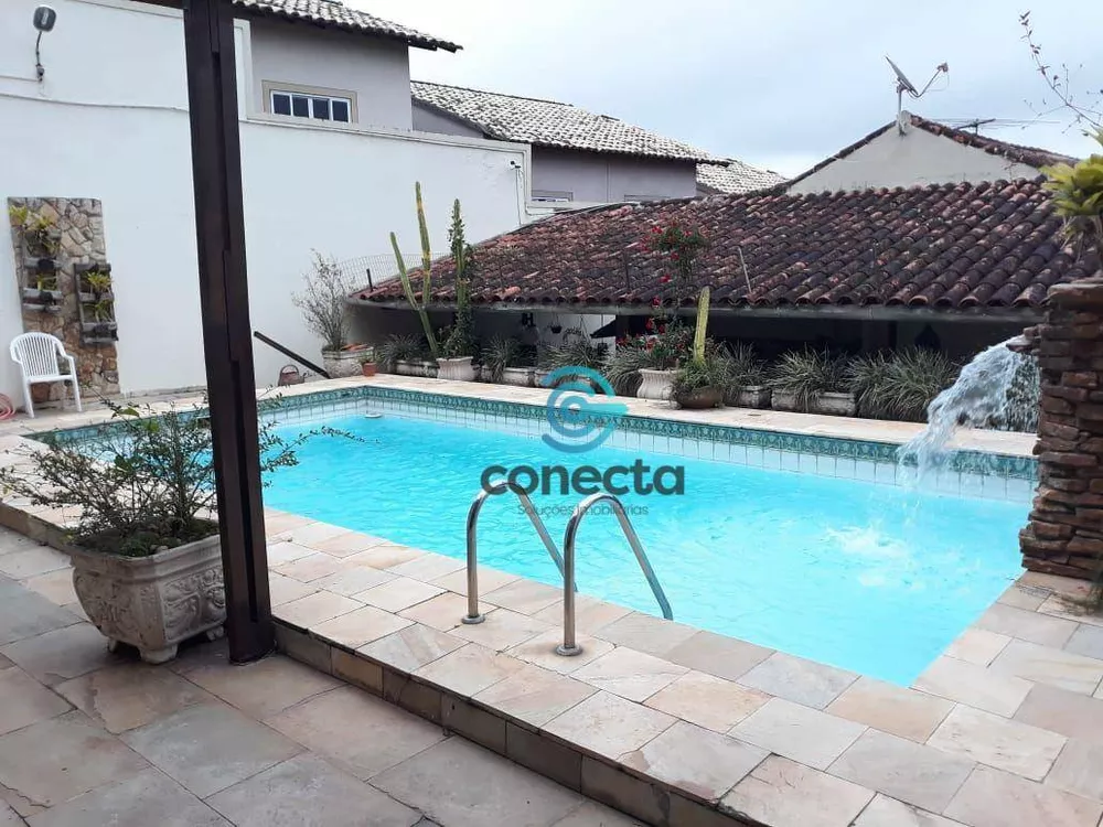 Casa, 4 quartos, 271 m² - Foto 6