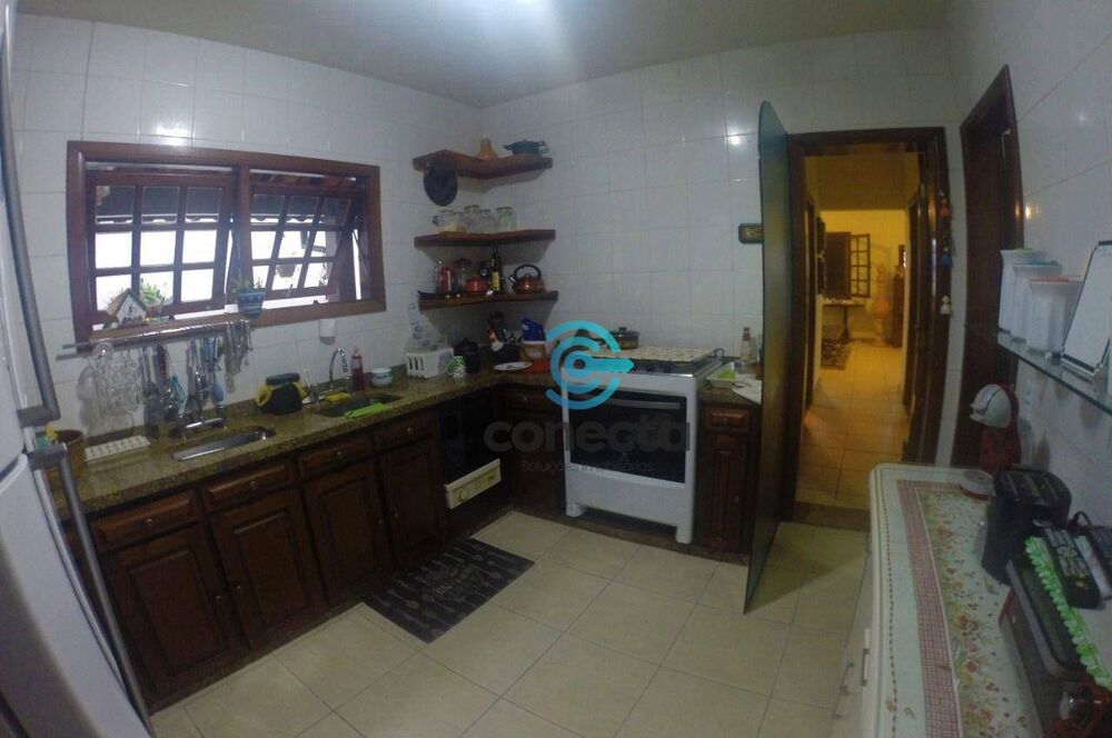 Casa, 4 quartos, 271 m² - Foto 12
