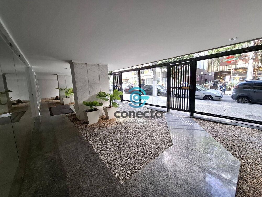 Apartamento, 3 quartos, 140 m² - Foto 1