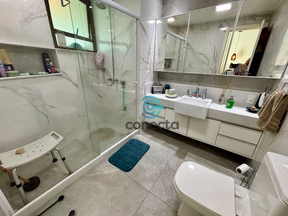 Apartamento, 3 quartos, 220 m² - Foto 11