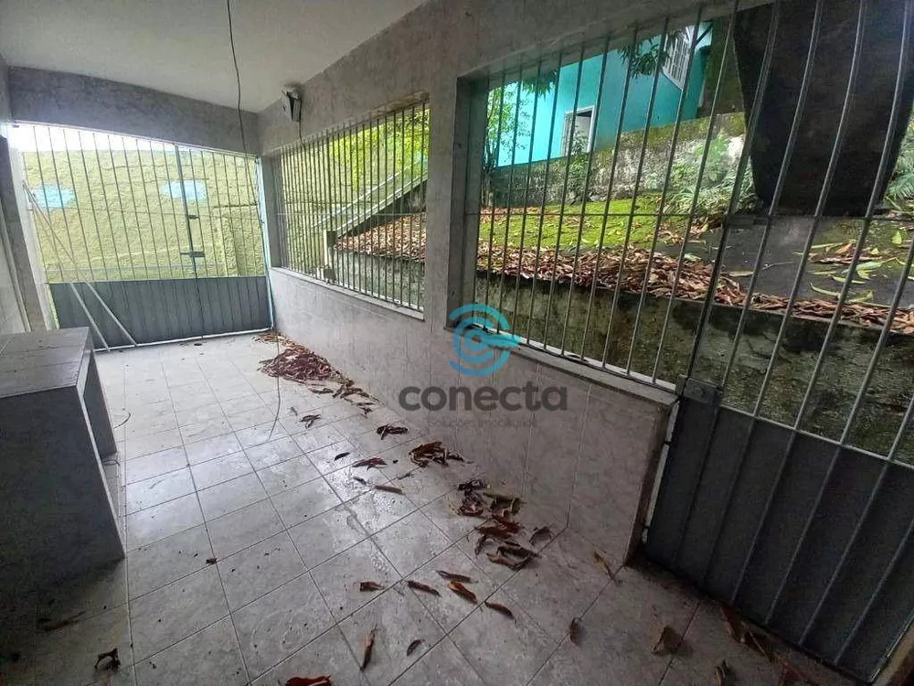 Casa, 5 quartos, 208 m² - Foto 9