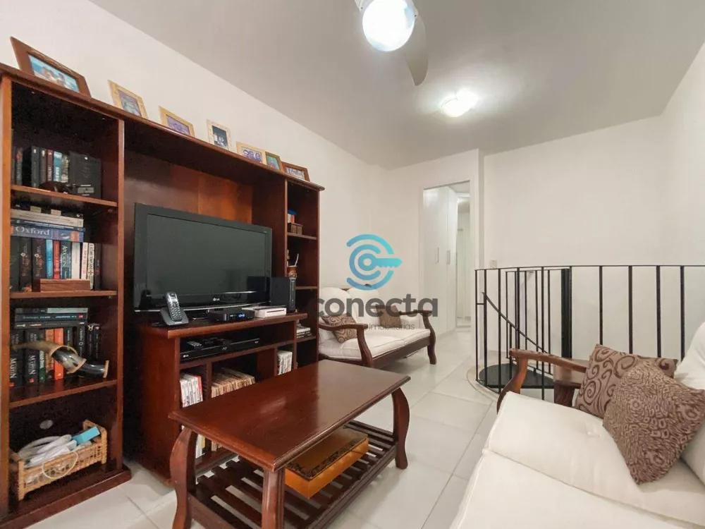 Cobertura, 3 quartos, 200 m² - Foto 1