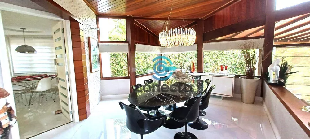 Casa de Condomínio à venda com 3 quartos, 350m² - Foto 3