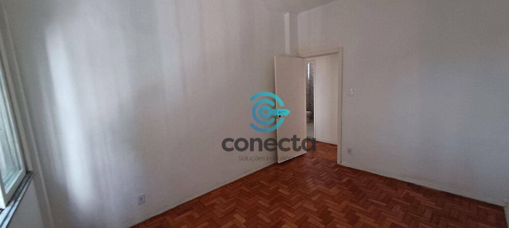 Apartamento à venda com 3 quartos, 110m² - Foto 4