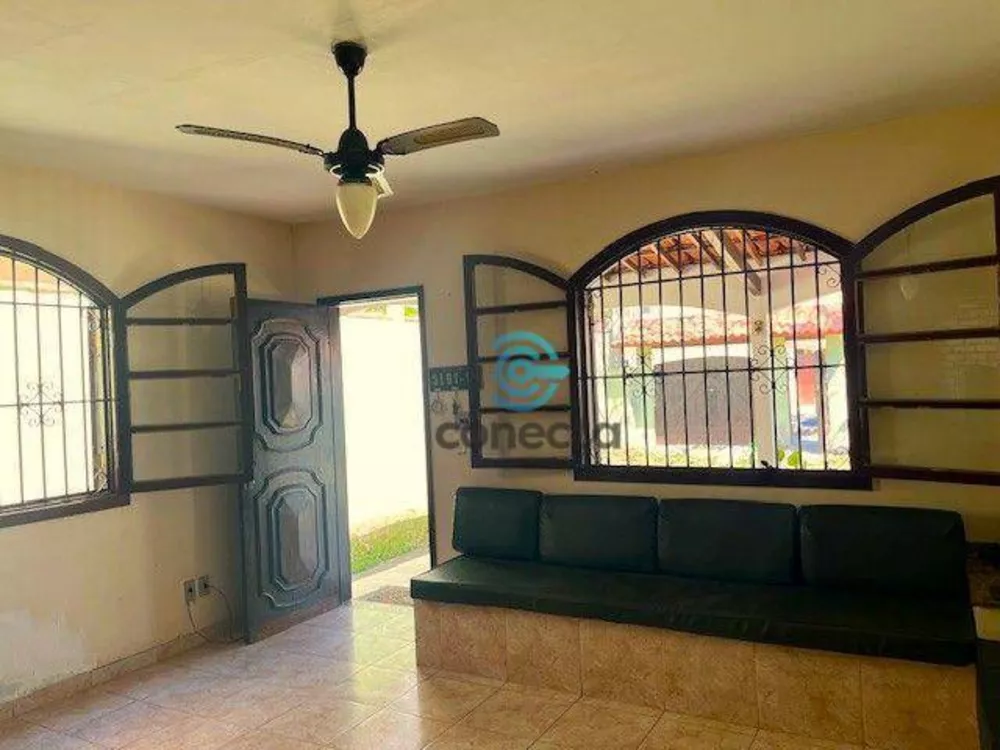 Casa, 4 quartos, 278 m² - Foto 2
