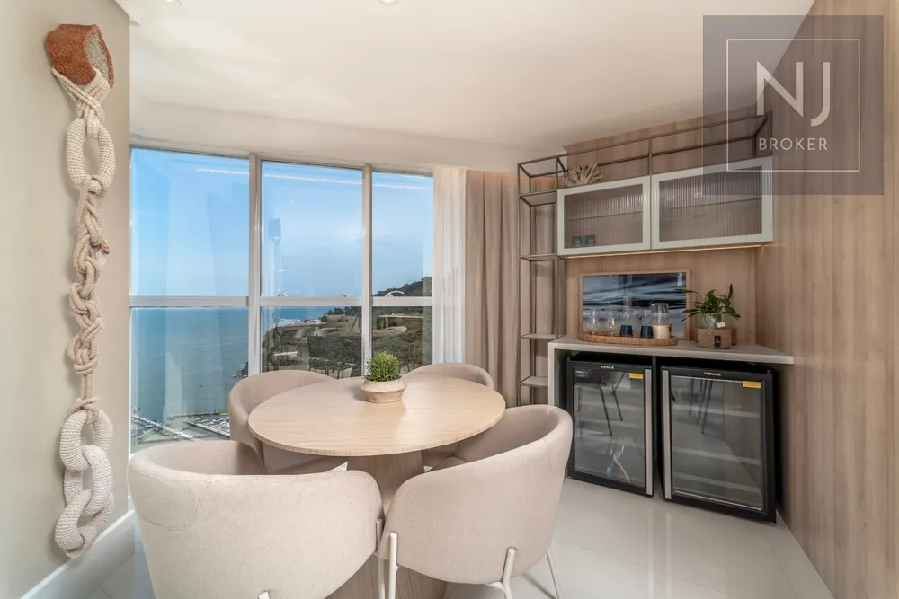 Apartamento, 5 quartos, 238 m² - Foto 1