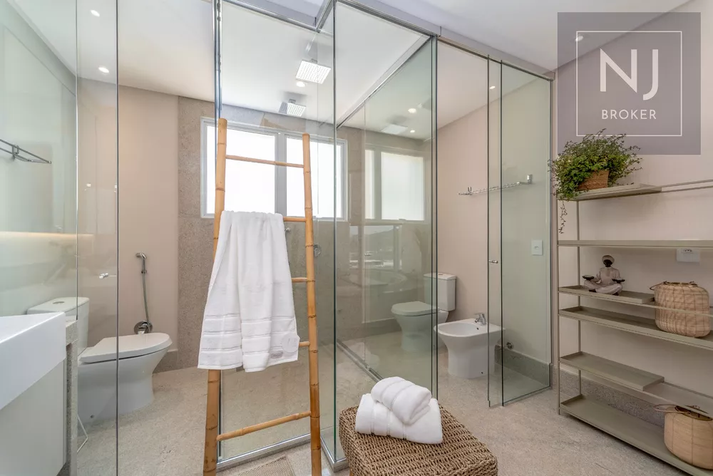 Apartamento, 5 quartos, 238 m² - Foto 1