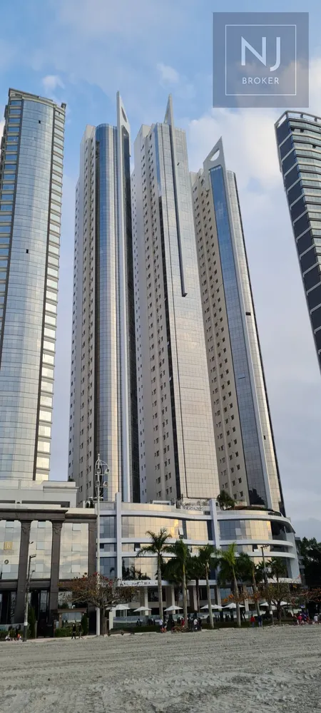 Apartamento, 4 quartos, 237 m² - Foto 2