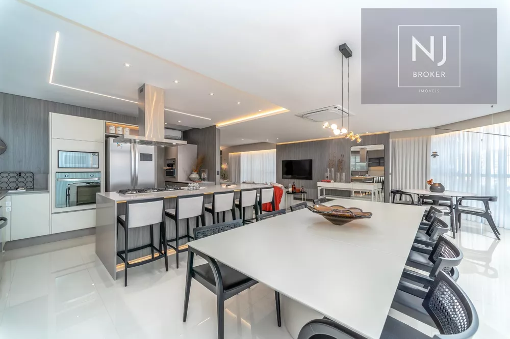 Apartamento, 4 quartos, 237 m² - Foto 1