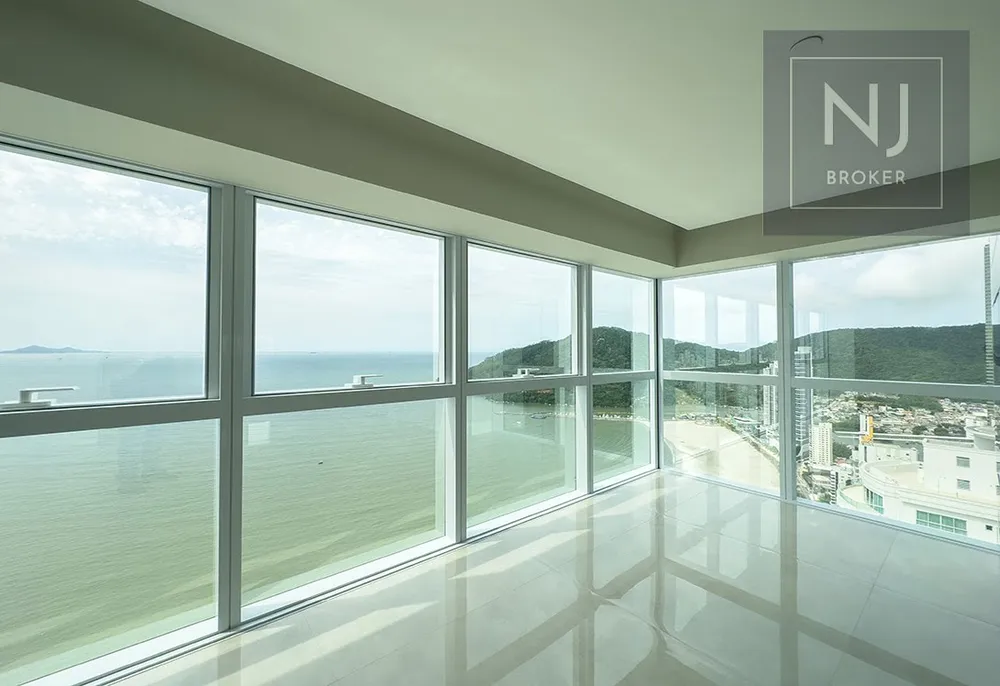 Apartamento, 4 quartos, 196 m² - Foto 2