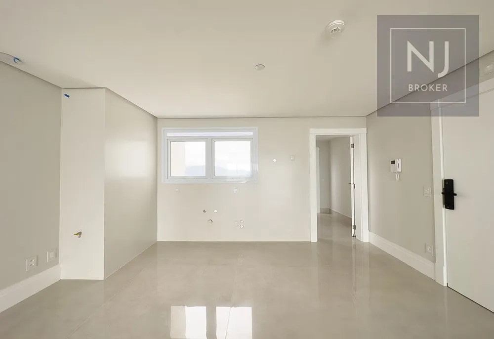 Apartamento, 4 quartos, 196 m² - Foto 1