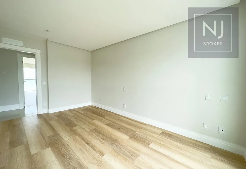 Apartamento, 4 quartos, 196 m² - Foto 7
