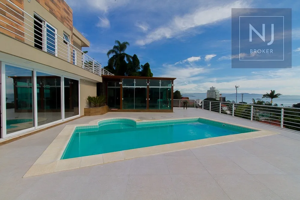Casa, 4 quartos, 365 m² - Foto 1