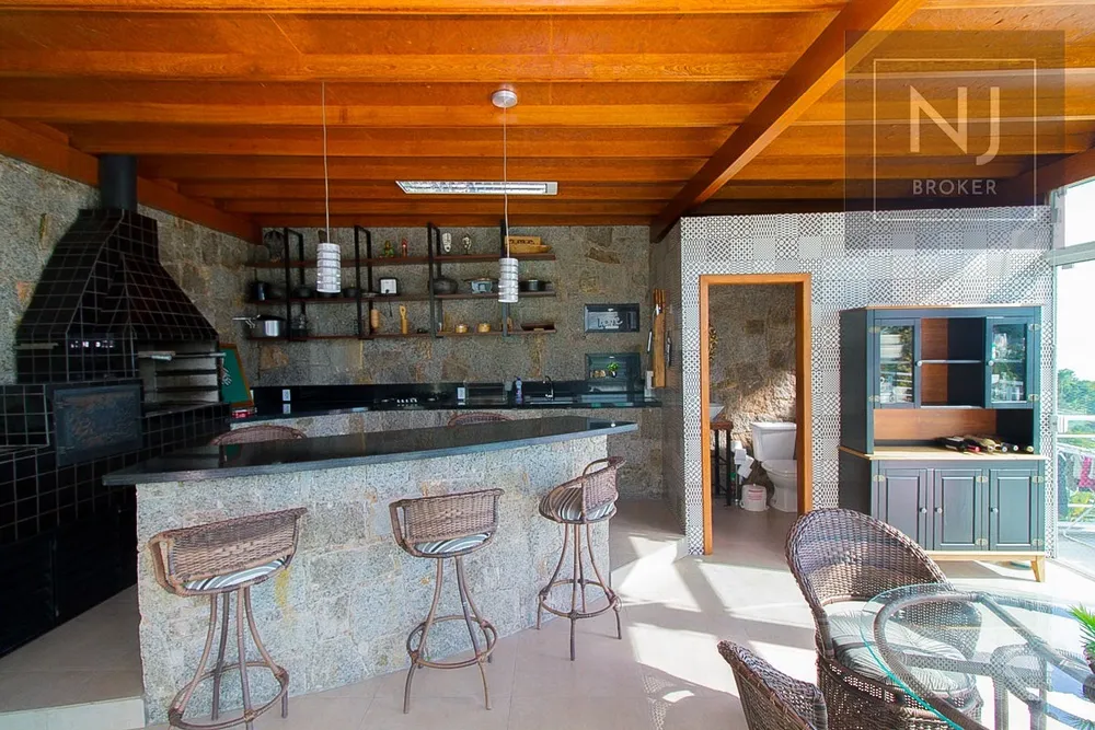 Casa, 4 quartos, 365 m² - Foto 2
