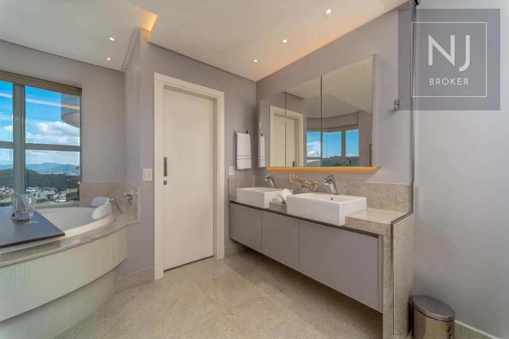 Apartamento, 4 quartos, 237 m² - Foto 12