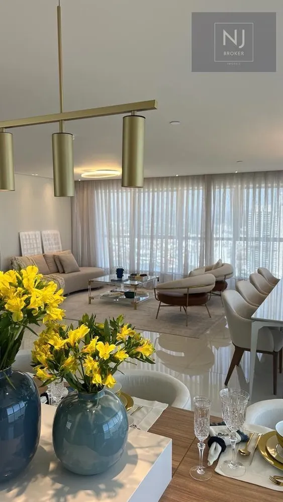 Apartamento, 4 quartos, 297 m² - Foto 2