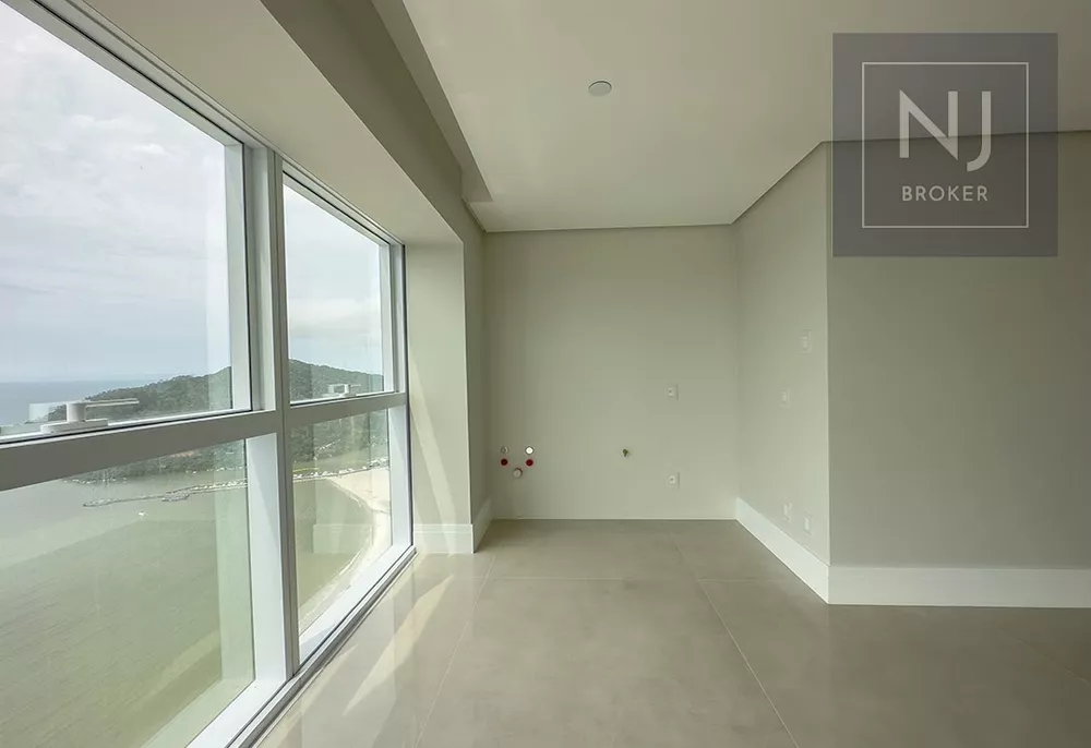 Apartamento, 4 quartos, 196 m² - Foto 2