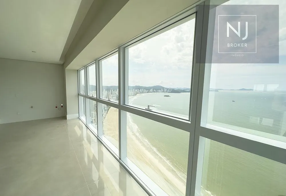 Apartamento, 4 quartos, 196 m² - Foto 2