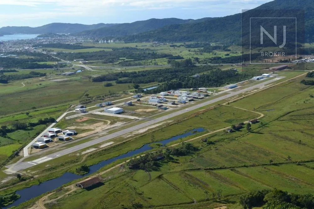 Loteamento e Condomínio, 646 m² - Foto 2