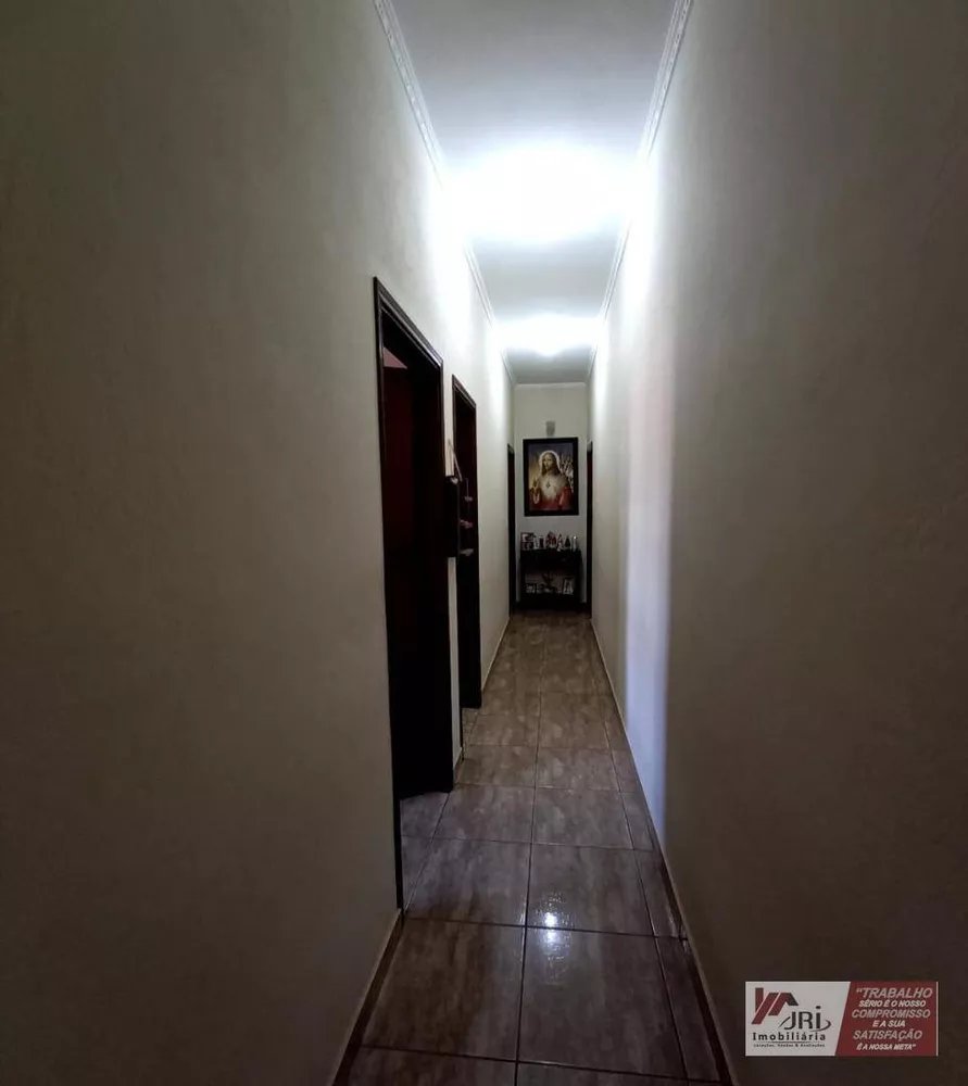 Casa à venda com 3 quartos, 250M2 - Foto 7