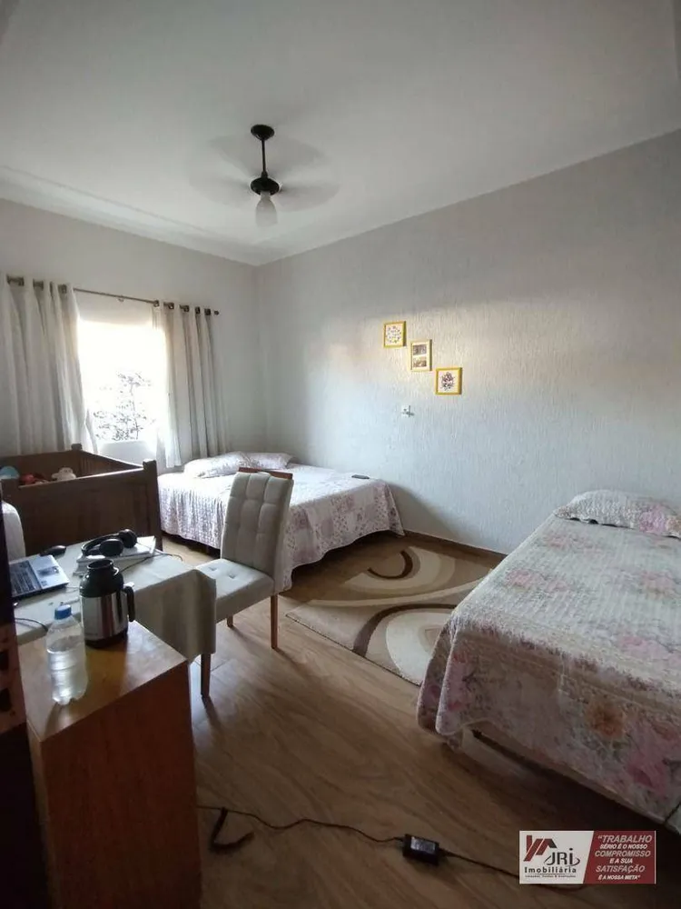 Chácara, 4 quartos, 2250 m² - Foto 28