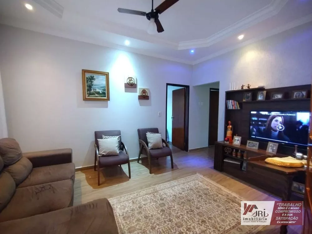 Chácara, 4 quartos, 2250 m² - Foto 15