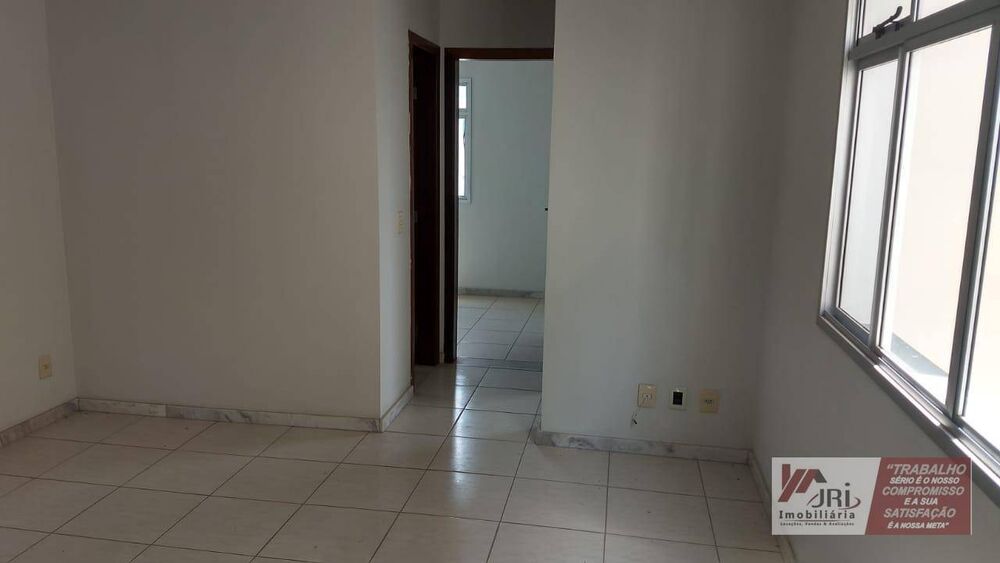Apartamento à venda com 2 quartos, 50m² - Foto 1