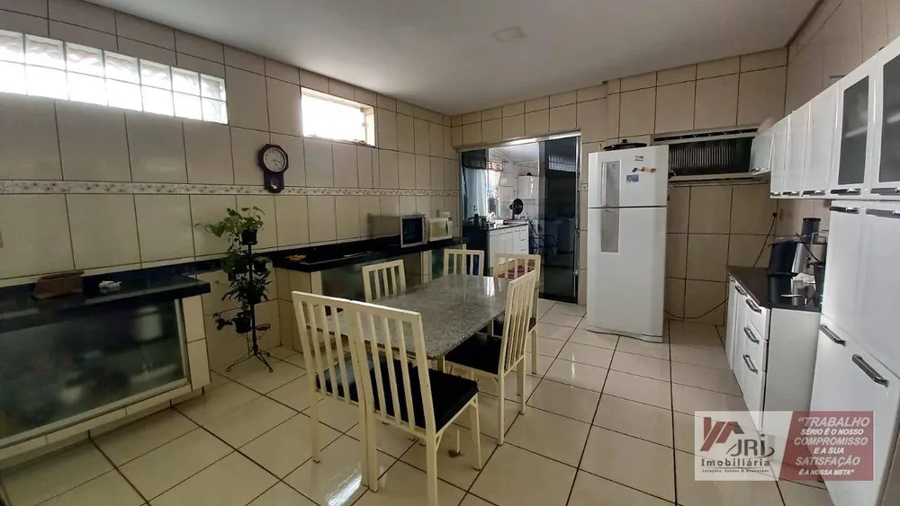 Casa, 3 quartos, 200 m² - Foto 18