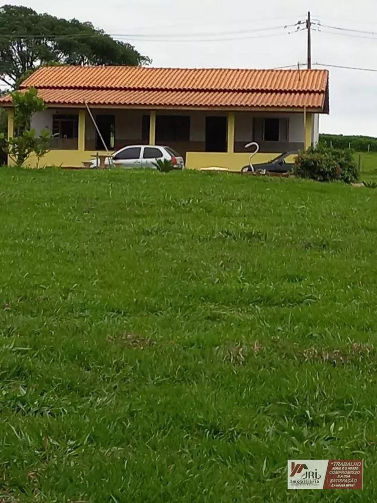 Chácara, 3 quartos, 1700 m² - Foto 2