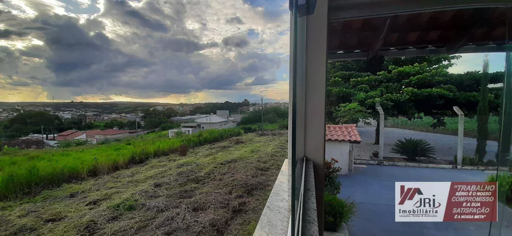 Chácara, 2 quartos, 926 m² - Foto 1