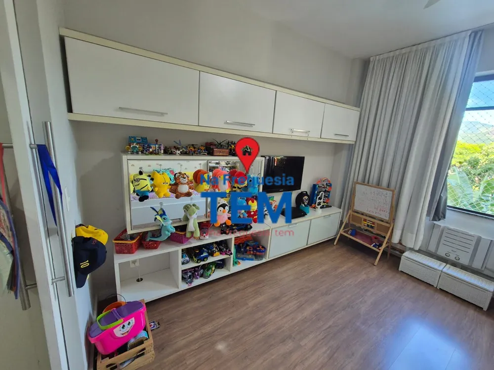 Apartamento, 3 quartos, 224 m² - Foto 2